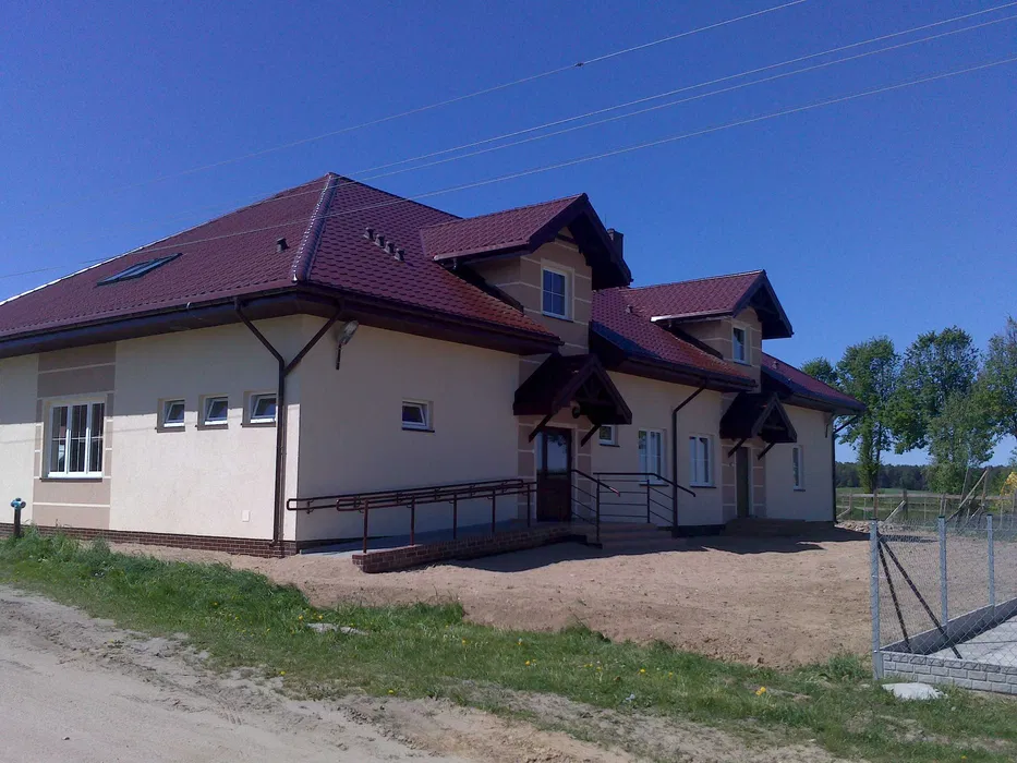 Budowa domów: stany surowe, deweloperskie, pod klucz