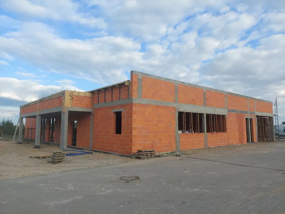 Budowa domów / Budynki gospodarcze/ Chlewnie / Magazyny