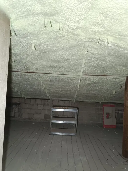 Ocieplanie poddaszy PIANA PUR, ocieplenia pianką Mielec Rzeszów