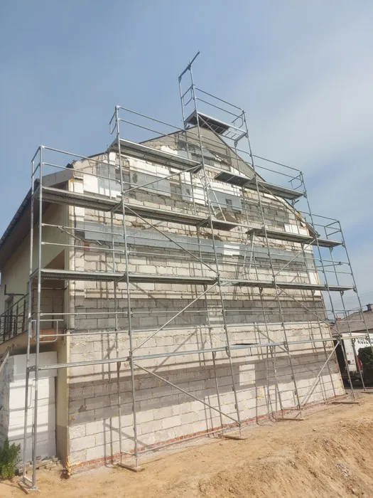 Rusztowania elewacyjne