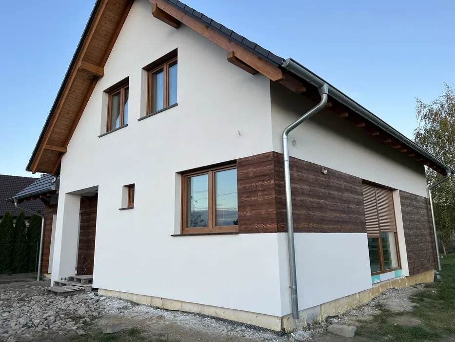 Elewacje/Usługi budowlane/ Wykończenia wnętrz