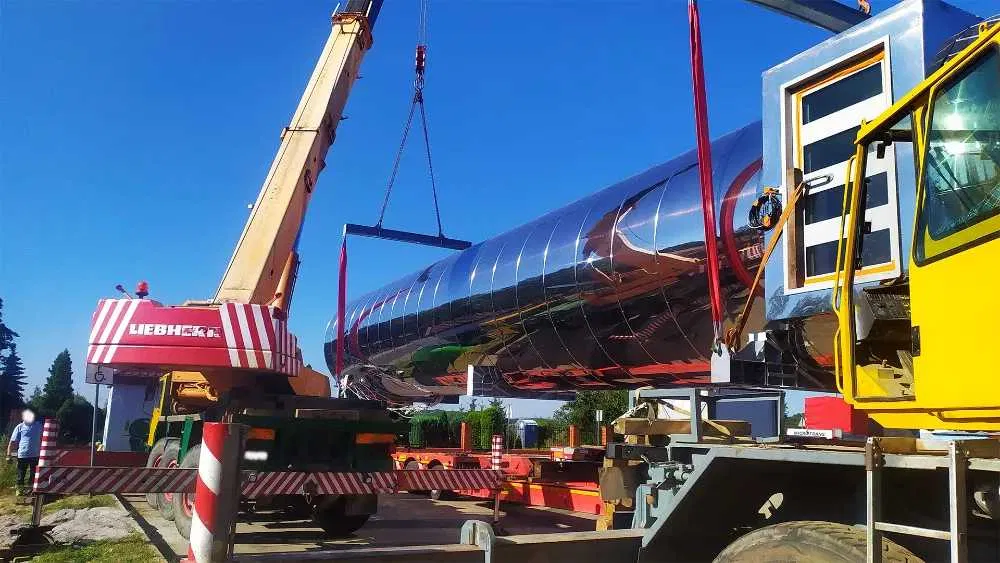 Usługi dźwigowe Wrocław Wynajem dźwigu od 25T do 50T długość 38m + 19m