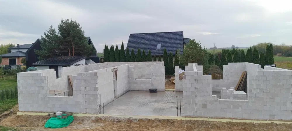 Budowa domów, silosy, zbrojenia, mury, stany zero, hale