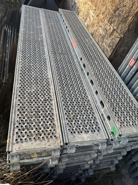 Rusztowanie elewacyjne wynajem-montaż i dowoz