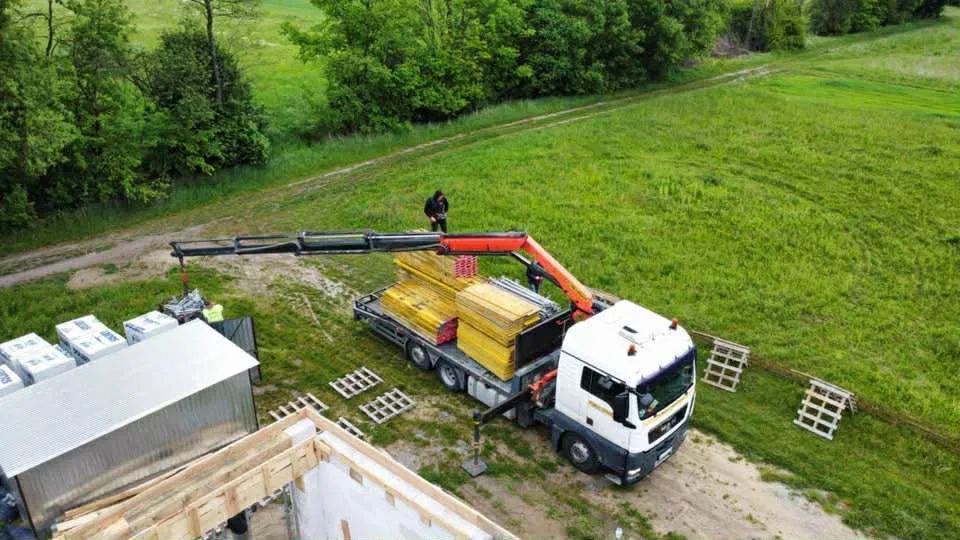 Albud-wynajem szalunków,Auto laweta pomoc drogowa,usługi hds.