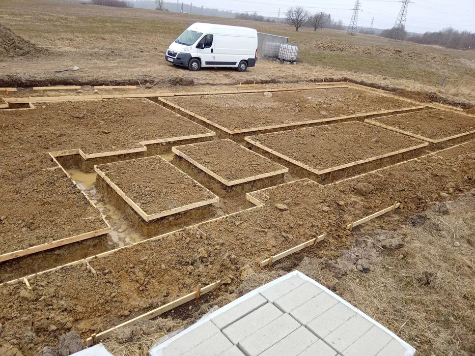 Fundamenty Budowa Domów wykonuje tanio same Fundamenty tradycyjne