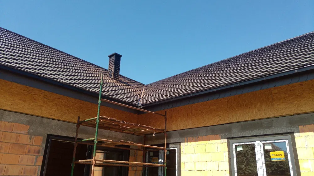 NAPRAWA I WYMIANA pokryć dachowych Dachy usługi Ciesielskie DEKARSKIe