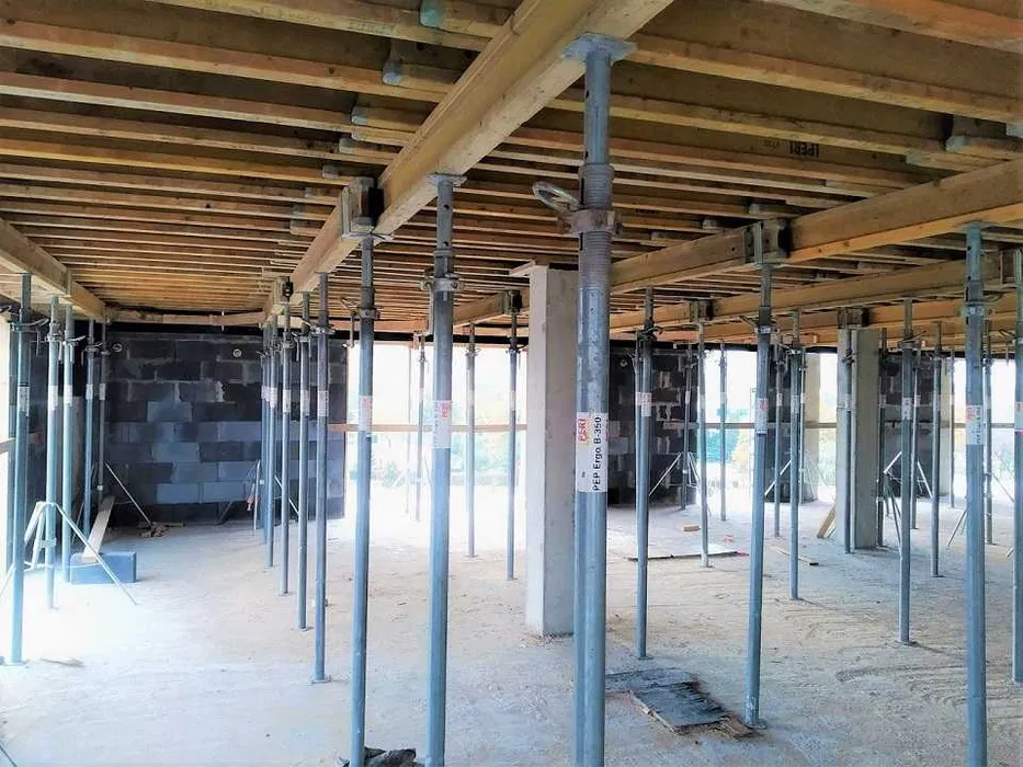 Wynajem szalunków stropowych PERI MULTIFLEX, TEKKO i RASTO