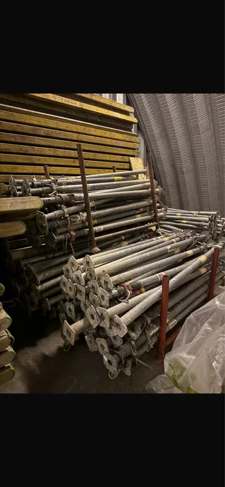 Wynajem szalunków stropowych steple rusztowanie, ogrodzenie budowalne