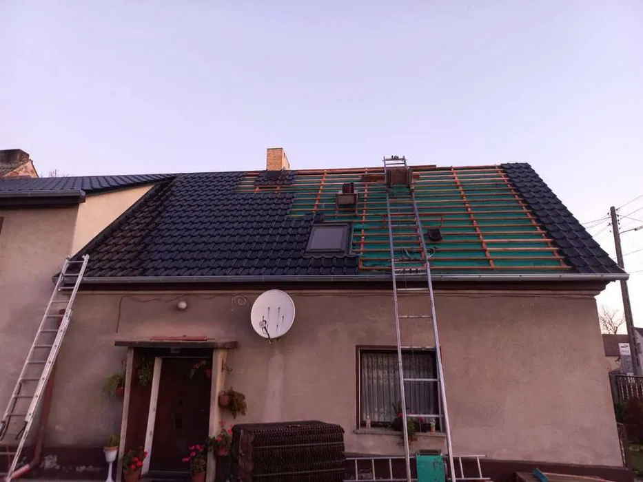 Usługi dekarskie, remont dachu, papa, ciesielstwo
