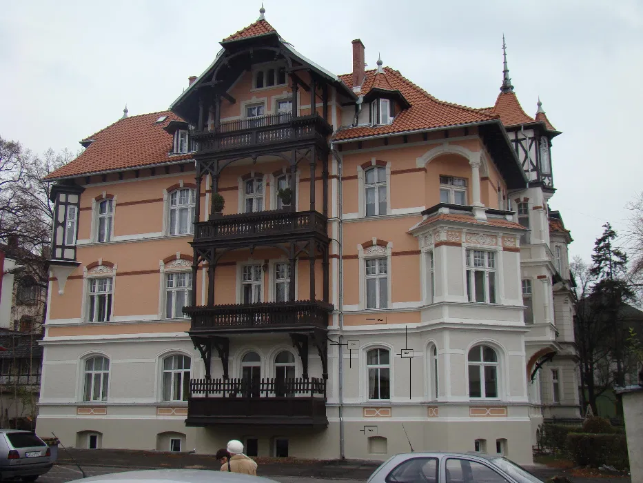 Usługi remontowo-budowlane. Budowa domów. Dachy. Elewacje