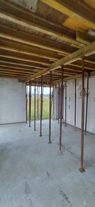 Wynajem wypożyczalnia szalunków stropowych, szalunki stropowe, stemple