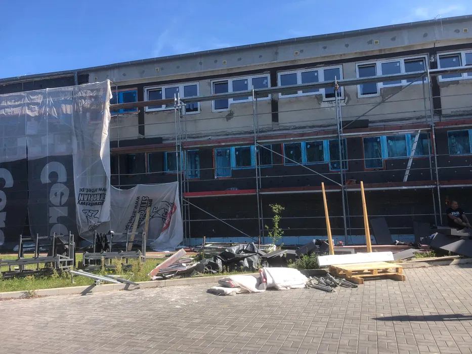 Rusztowania wynajem z możliwością montażu