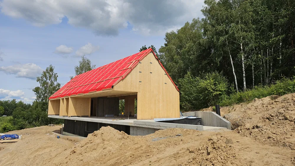 Budowa domów energooszczędnych pasywnych z CLT oraz z żelbetu i cegły