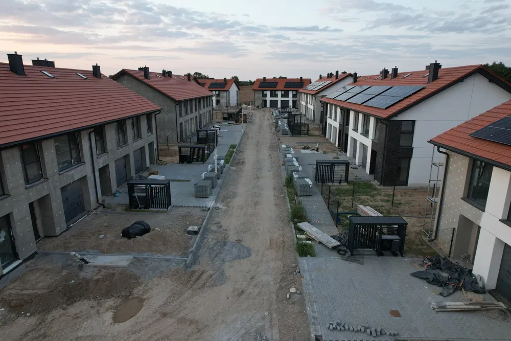 Budowa domów energooszczędnych pasywnych z CLT oraz z żelbetu i cegły