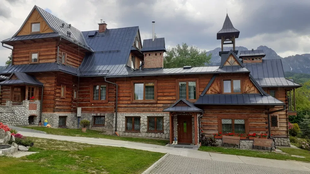 Malowanie dachów