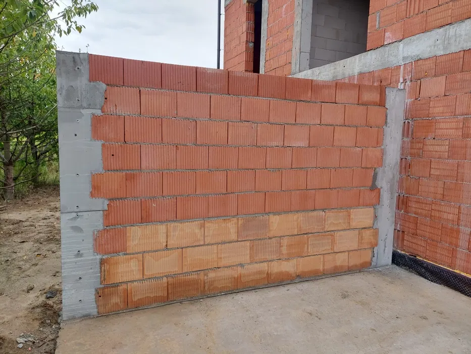 Schody betonowe, budowa domów. Murarze, zbrojarze, cieśle.