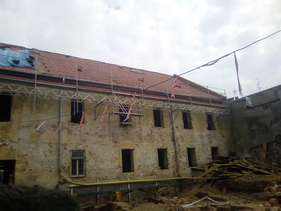 Rusztowanie Kraków 502.516.752 wynajem rusztowań kraków rusztowania