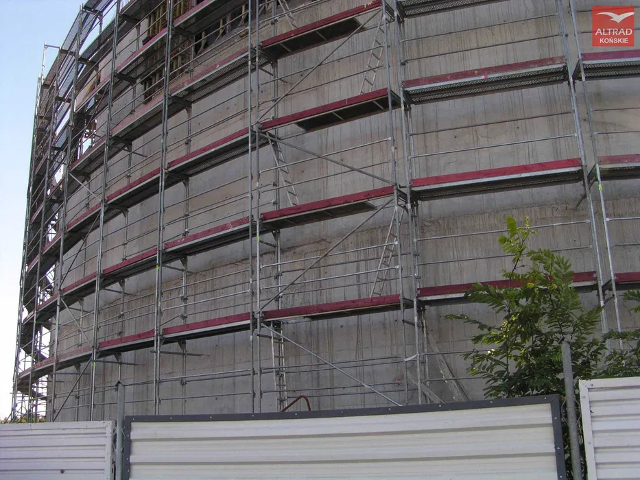 Wynajem Rusztowań Fasadowych - Szybka Realizacja Zamówienia! Projekt!