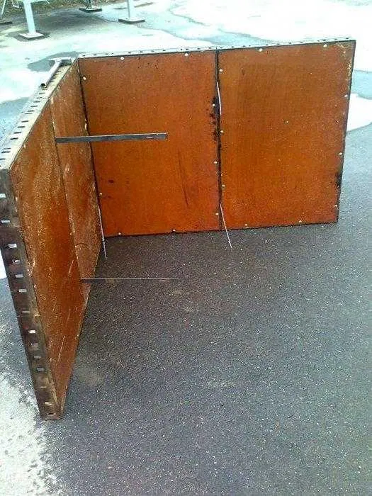 Szalunki, blaty, płyty szalunkowe do fundamentów - WYNAJEM