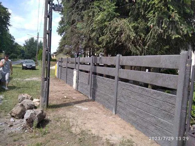 Ogrodzenie betonowe Ciszewski Dachowa