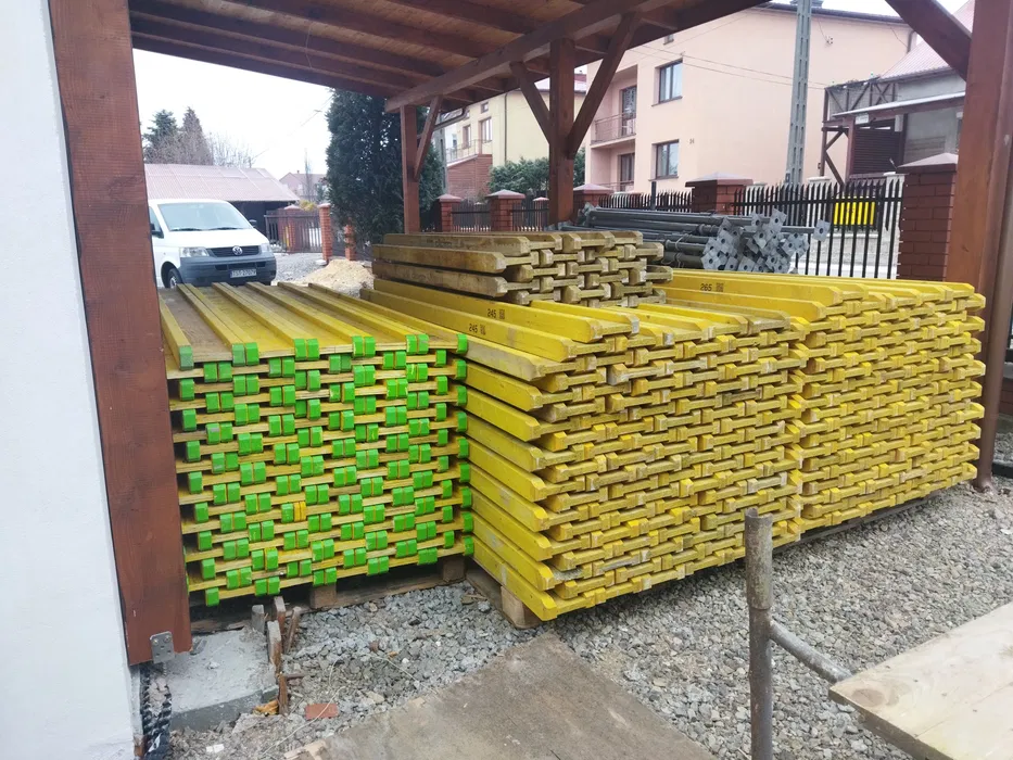 Wynajem szalunków stropowych