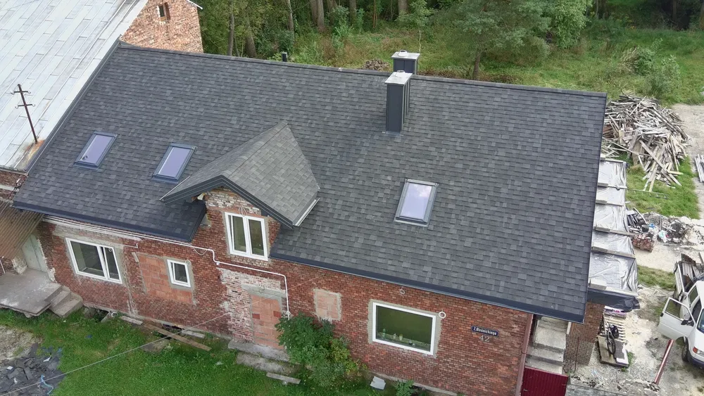 DACHY Usługi dekarsko-ciesielskie. Więźby dachowe, pokrycia, obróbki.