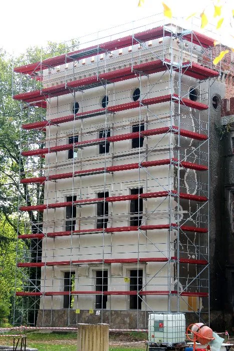 Szalunki Wynajem szalunków lekkich aluminiowy Dźwigary Podpory Sklejka