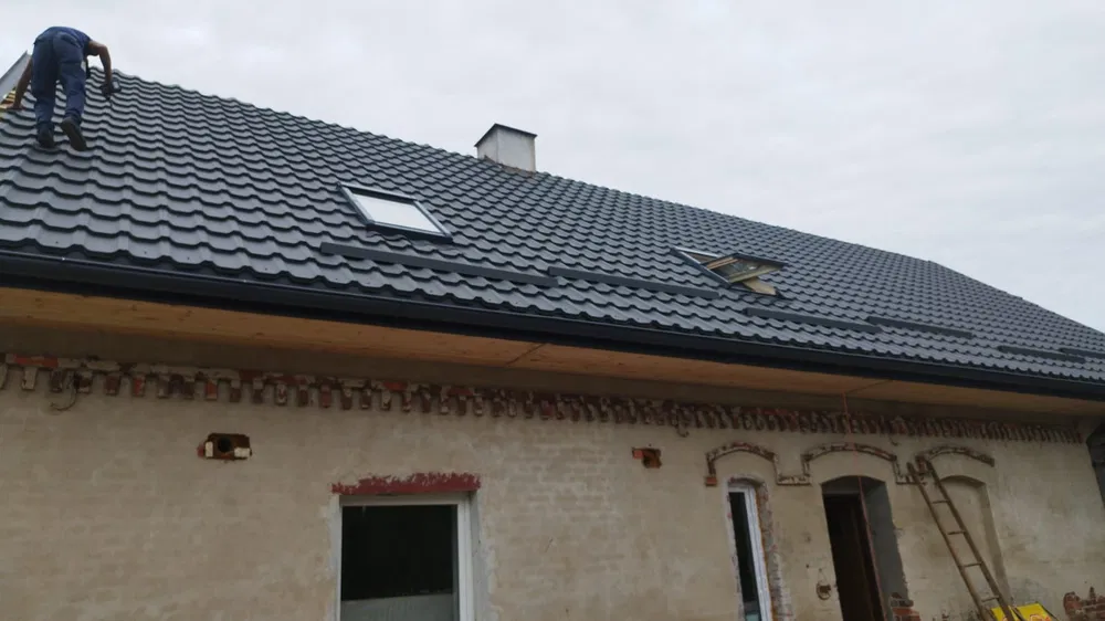 Dach reymont, dekarz