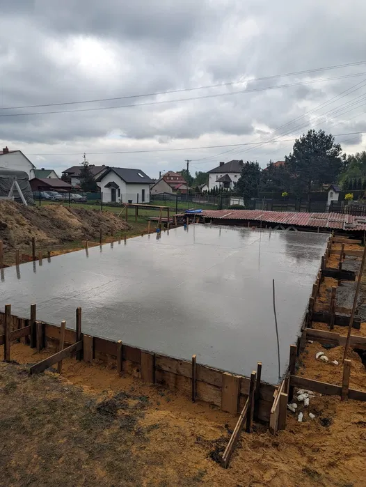 Budowa domu / Więźby / Płyty fundamentowe / Płyty denne / Elewacja