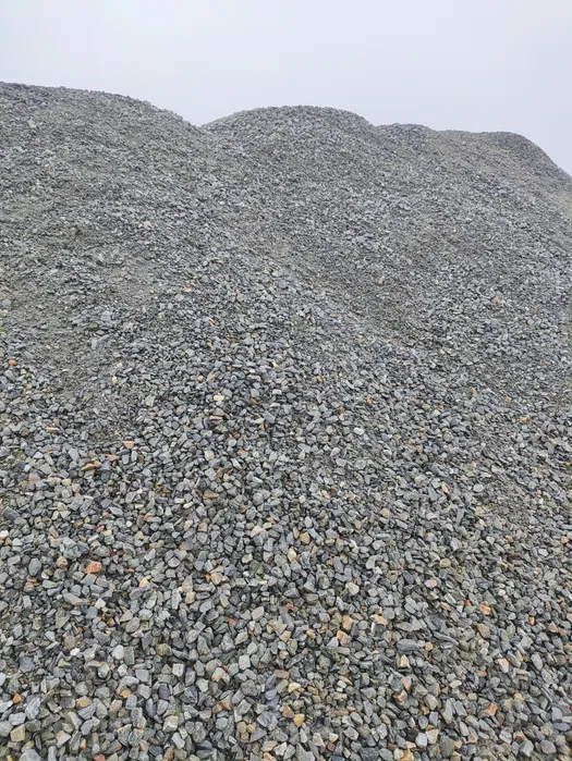 Budowa dróg dojazdowych utwardzenie placu gruz betonowy kamień łamany