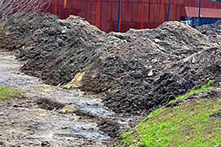 Środa Śląska - Teren pod wysyp ziemi z prac budowlanych/ budowy domu