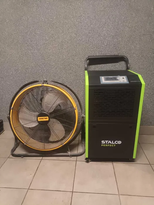 Wynajem rusztowań choinkowych