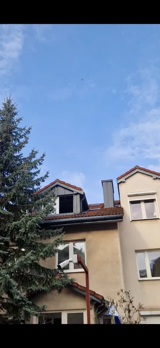 Dekarz Warszawa,Naprawa kominów,papa,wymiana rynien,mycie dachow
