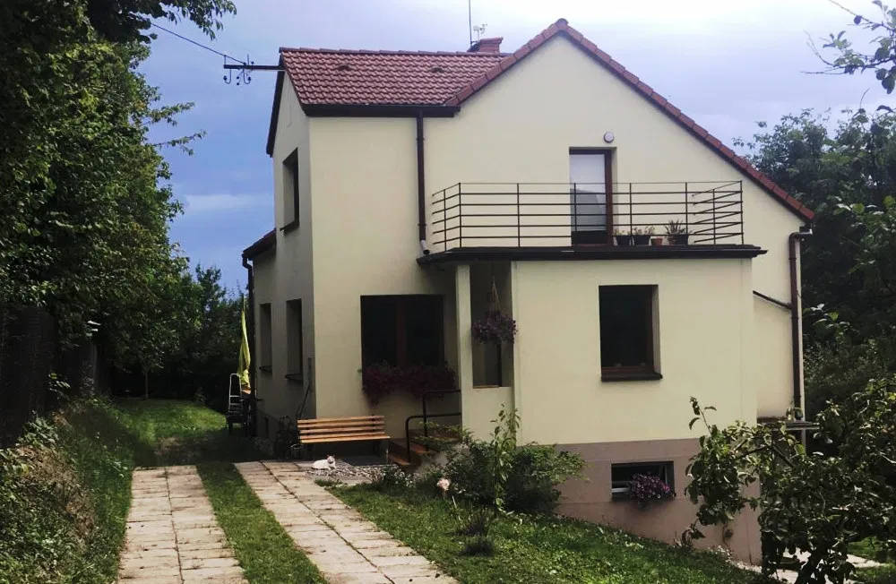 Elewacje * ocieplenie domu z materiałem * z ulgą termomodernizacyjna