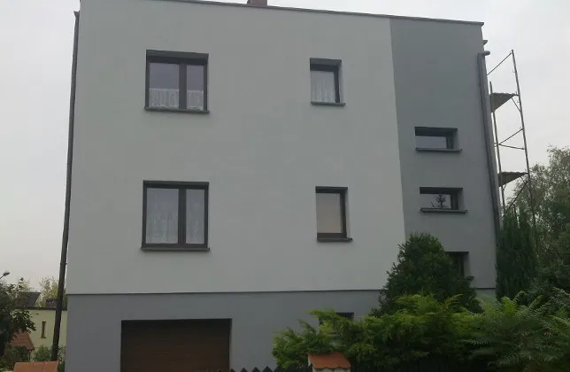 Elewacje * ocieplenie domu z materiałem * z ulgą termomodernizacyjna