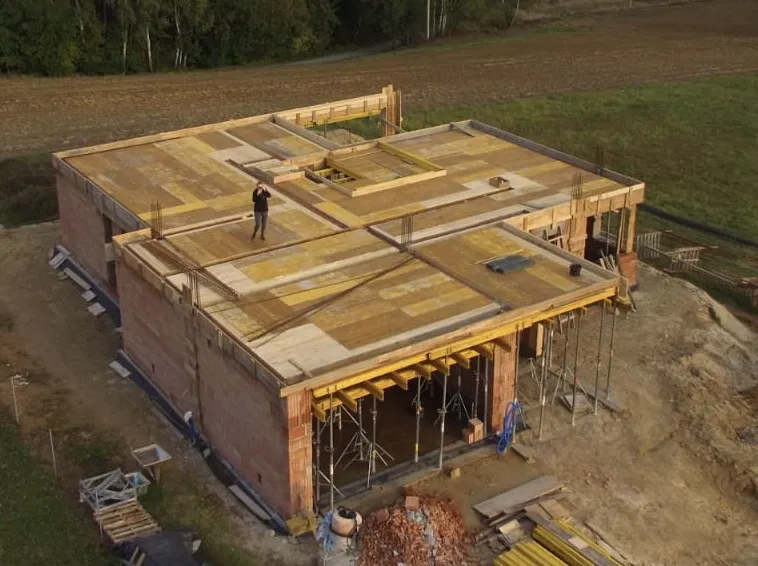 Szalunki stropowe wynajem