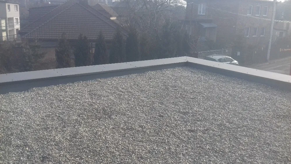 Dekarz Dachy Płaskie Usługi Dekarskie krycie dachów membrana pcv pvc