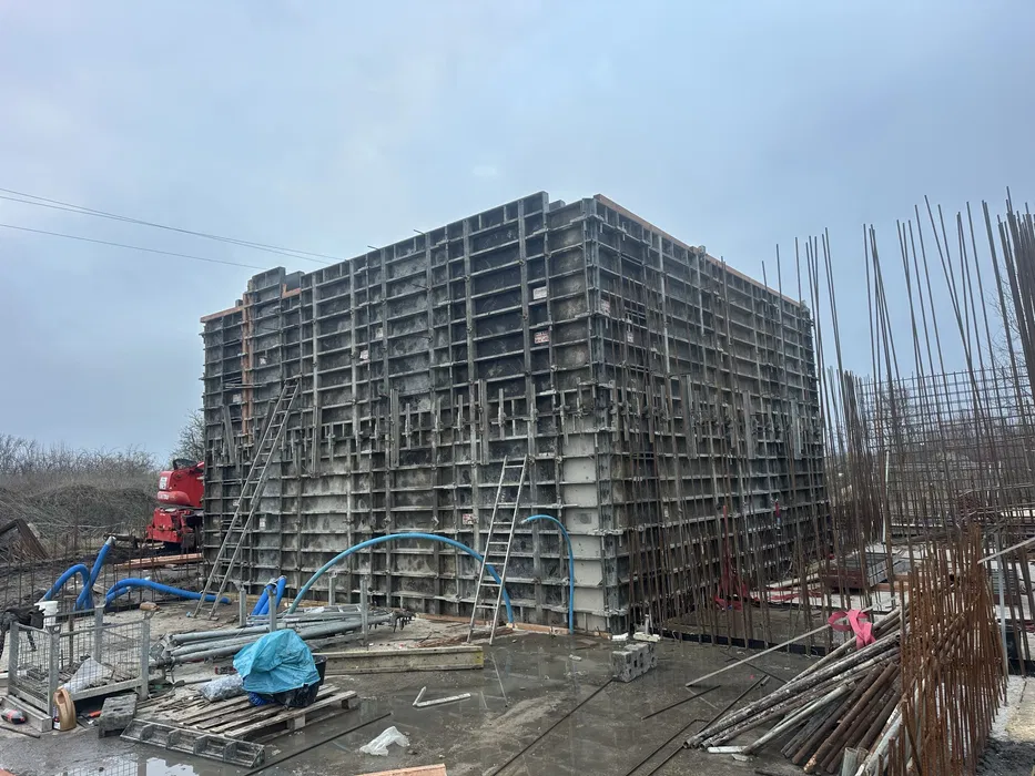 Roboty żelbetowe, zbrojenie,hale, SSO, budowa domów, bud. przemysłowe
