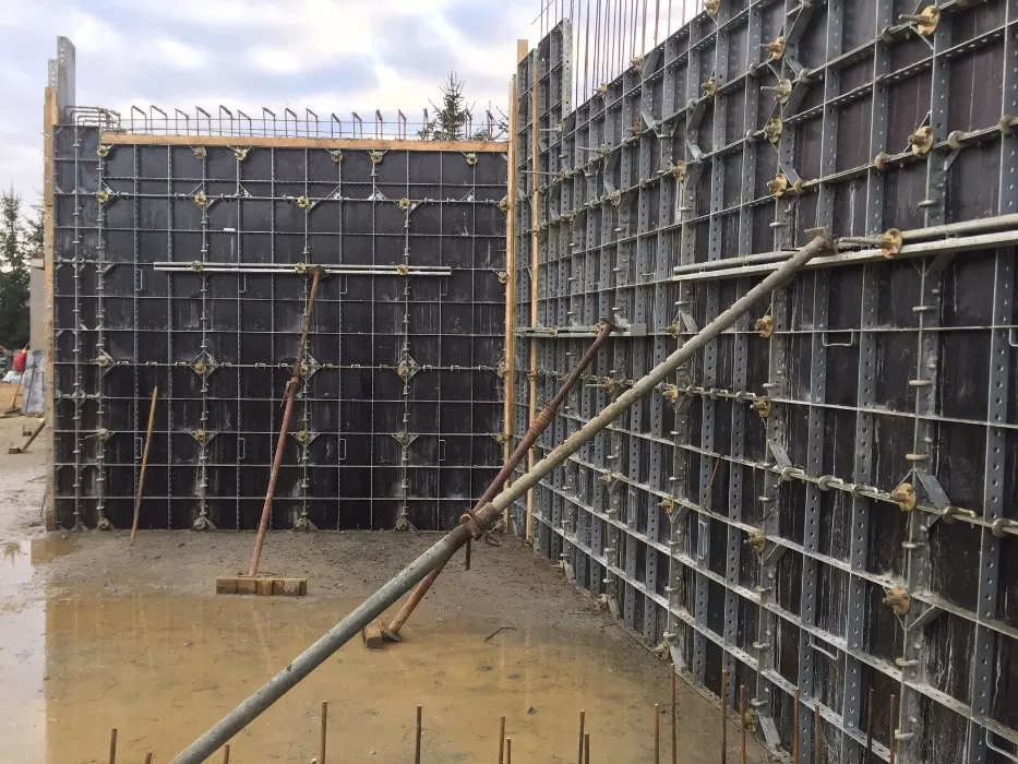 Wynajem szalunków ściennych i stropowych