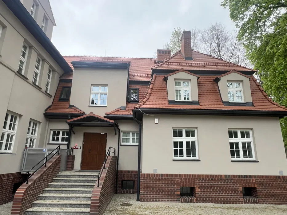 Usługi dekarskie dekarstwo dekarz Dach Art dach naprawa dachu przeciek