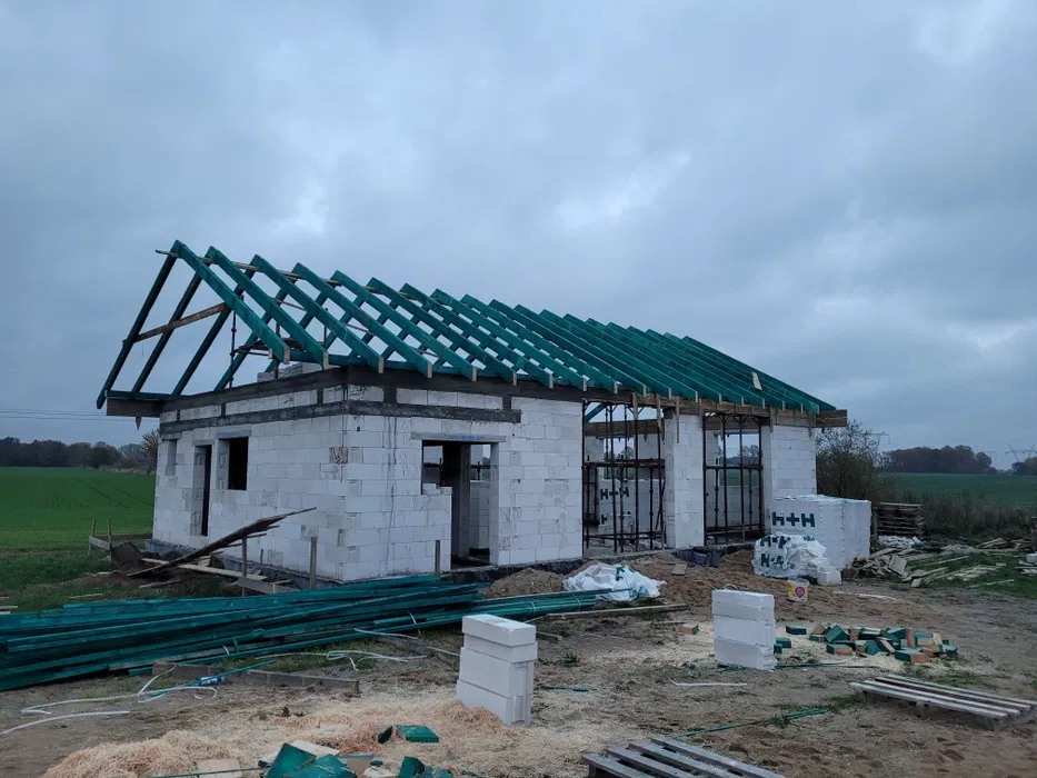 Więźby, konstrukcje, usługi ciesielskie, dekarskie
