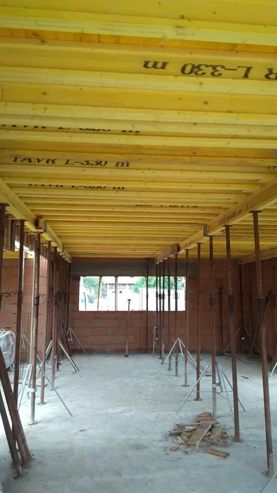 Wynajem wypożyczalnia szalunków stropowych, szalunki stropowe, stemple