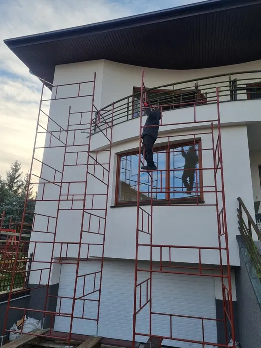 Wynajem rusztowań warszawskich