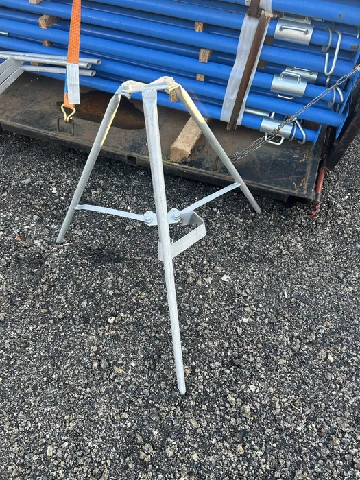 Wynajem szalunkow szalunki stropowe doki sklejki szalunkowe