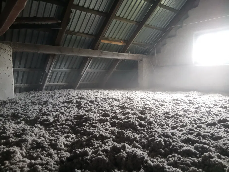 Badania kamerą termowizyjną , ocieplenia celulozą