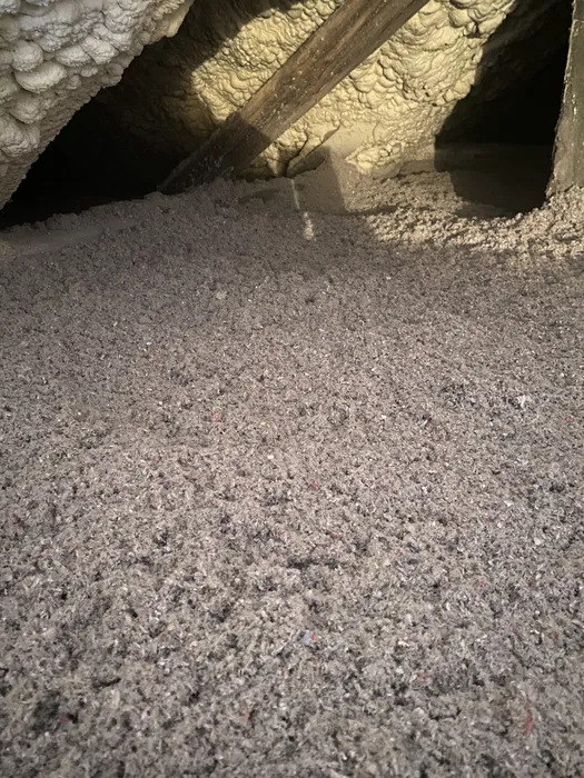 Piana-Celuloza piana PUR, ocieplenie poddaszy Skarżysko i okolice