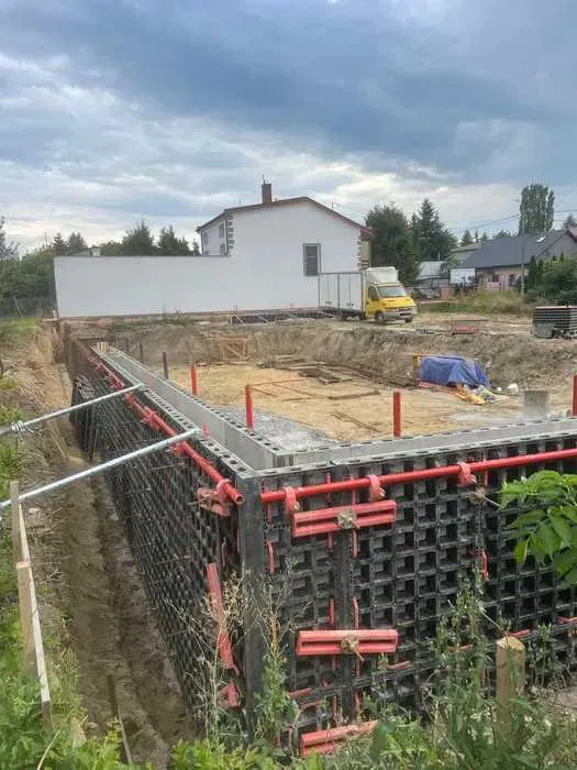 Wynajem systemu szalunkowego ściennego PERI DUO | RDM Invest Grójec