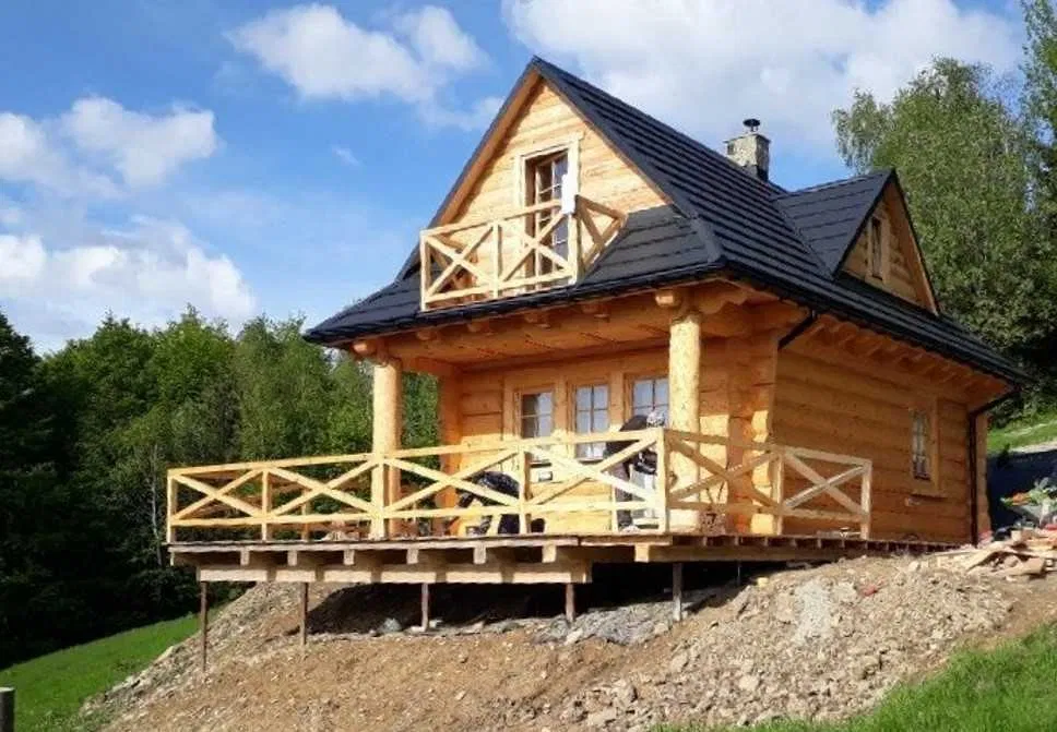 Domy całoroczne z pół bali. Domy drewniane. 210000zł- promocja.