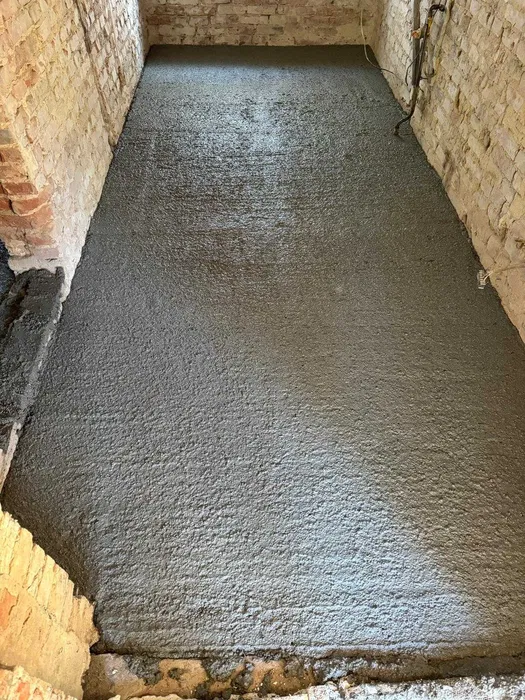 Wylewki posadzki anhydrytowe. Styrobeton. Płynny styropian.